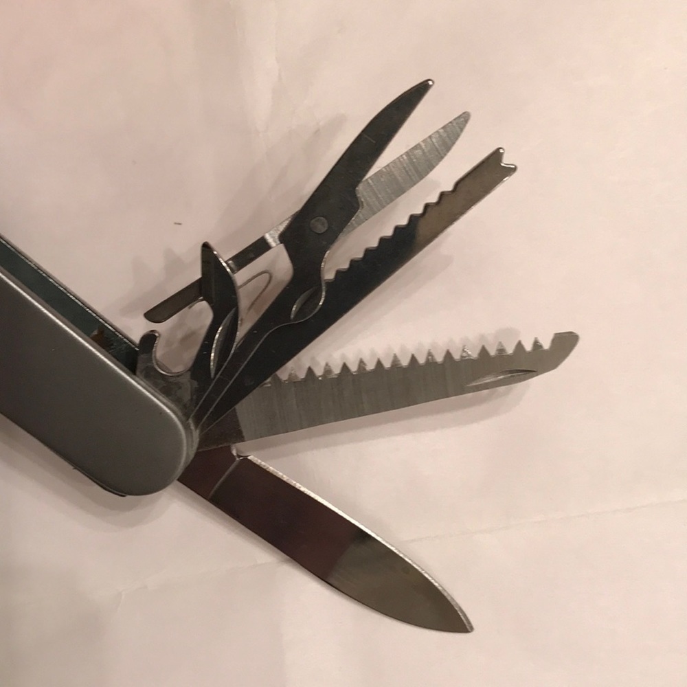 🔥 ON SALE 🔥 3 PCS SET 💖 Project Source Multi-Tool Set - Picture 6 of 11